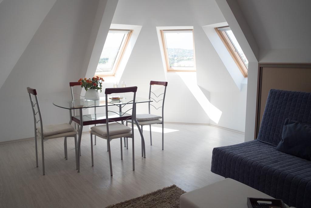 Flat With Unforgettable View Apartment บูดาเปสต์ ภายนอก รูปภาพ